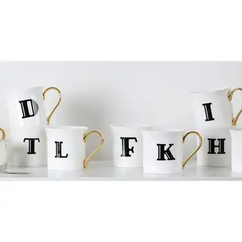 Букви Керамични Чаши кафе, чаша Чай с мляко офис Чаши, Прибори за напитки е най-Добрият подарък за приятелите и семейството си