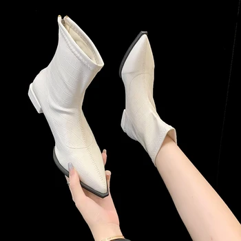 2022 Дамски обувки; сезон пролет-есен; ботильоны; модни дамски къси ботуши с цип сребрист цвят; женски байкерские обувки на нисък ток ; дамски обувки