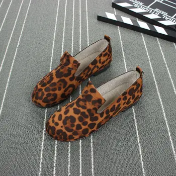 Нови велурени лоферы; Дамски обувки на равна подметка; Нескользящая Удобни Ежедневни Дамски обувки за ходене с леопардовым принтом; обувки за шофиране Изображение 2