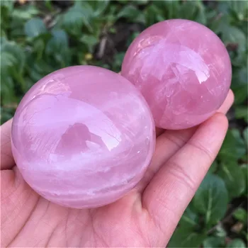 Естествен полиран камък топки обхвата на розов кварц кристален заживляющий за подаръци